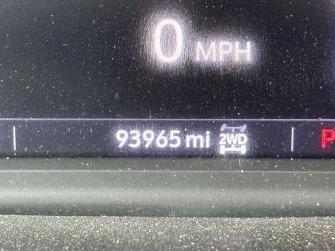 Used 2021 Chevrolet Silverado 1500 LT image 19