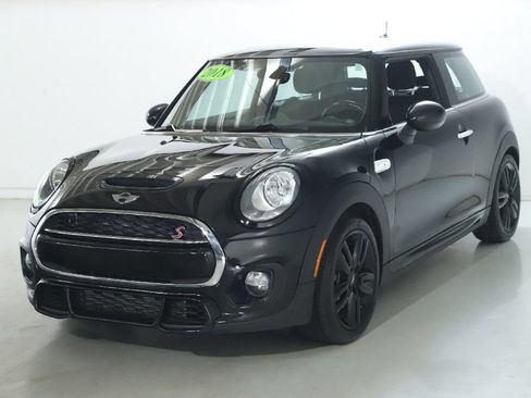 Used 2018 MINI Cooper S FWD image 5