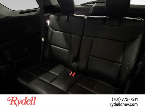 Used 2022 Ford Explorer Limited AWD/4WD image 16
