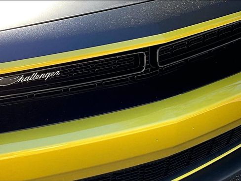 Used 2021 Dodge Challenger R/T Scat Pack w/ T/A Package image 27