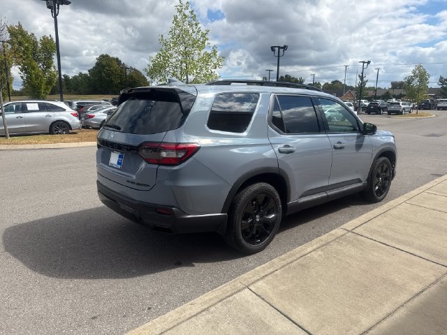 New 2026 Honda Pilot Black Edition image 5