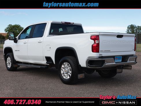 Used 2021 Chevrolet Silverado 2500 LT w/ Convenience Package AWD/4WD image 43