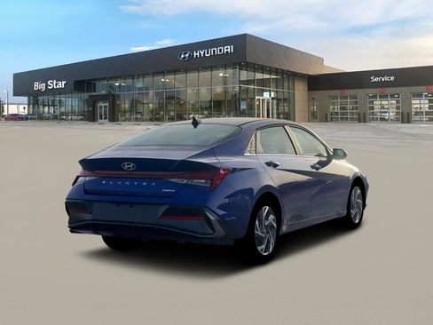 New 2026 Hyundai Elantra Limited image 7