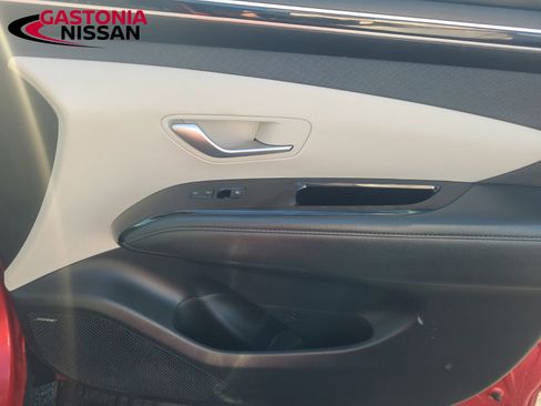 Used 2023 Hyundai Tucson Limited image 17