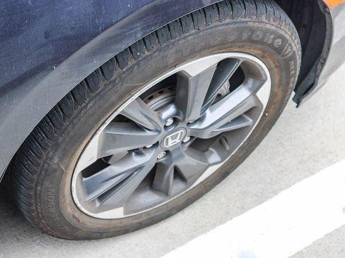 Used 2023 Honda Odyssey Elite image 17