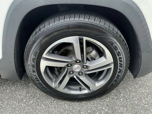 Used 2021 GMC Terrain SLT w/ Infotainment Package II FWD image 21