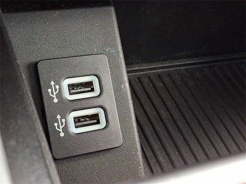 Used 2019 Ford F350 Platinum w/ Platinum Ultimate Package image 26