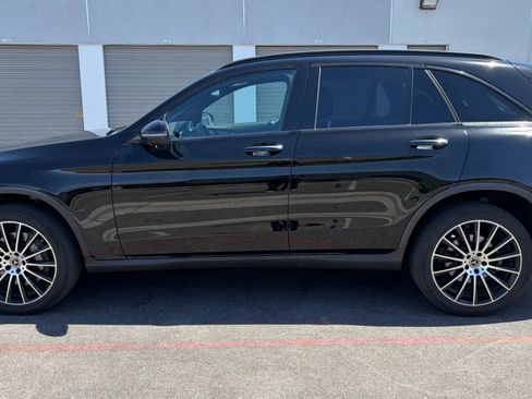 Used 2018 Mercedes-Benz GLC 300 image 2