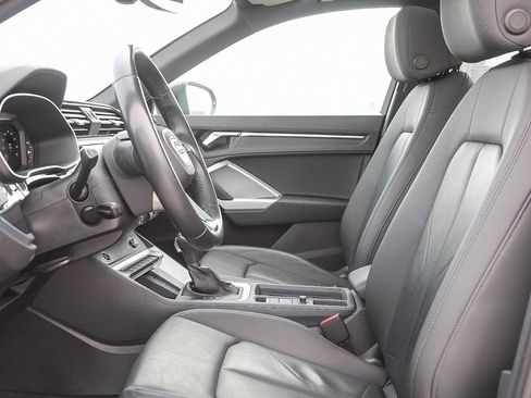 Used 2022 Audi Q3 2.0T Premium image 18