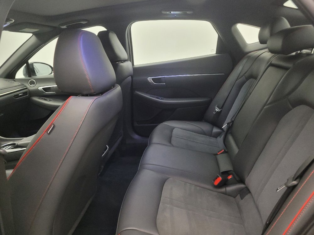 Used 2022 Hyundai Sonata SEL Plus w/ Preferred Accessory Package FWD image 18