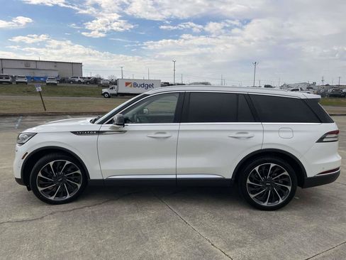Used 2023 Lincoln Aviator Reserve w/ Equipment Group 201A image 6
