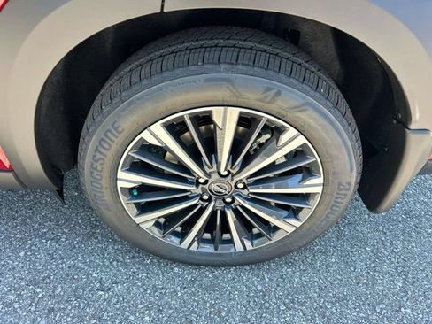New 2026 Nissan Pathfinder Platinum w/ Cargo Package AWD/4WD image 12