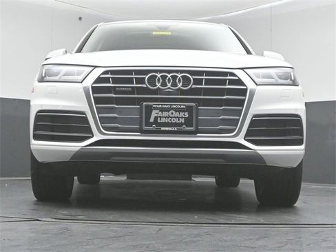 Used 2018 Audi Q5 Prestige w/ Prestige Package image 40