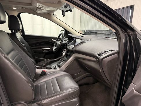 Used 2014 Ford Escape SE w/ Equipment Group 201A AWD/4WD image 12