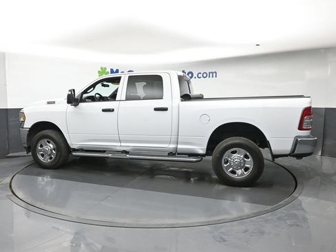 Used 2024 RAM 2500 Tradesman w/ Chrome Appearance Group AWD/4WD image 23