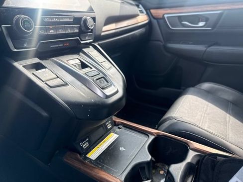 Used 2021 Honda CR-V Touring image 16