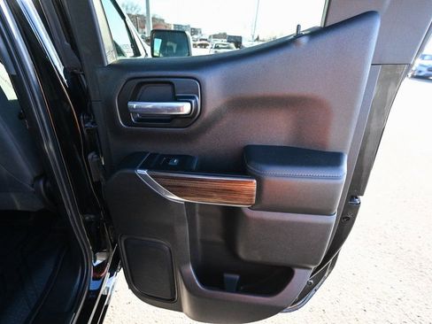 Used 2019 Chevrolet Silverado 1500 RST image 29