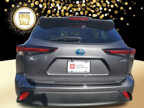 Certified 2024 Toyota Highlander XLE image 14