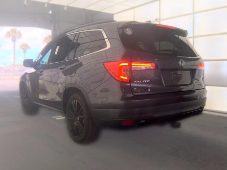 Used 2021 Honda Pilot Special Edition image 4