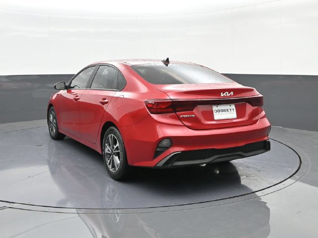 Used 2023 Kia Forte LXS FWD image 8