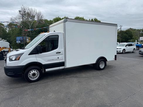 Used 2023 Ford Transit 350 DRW RWD image 6