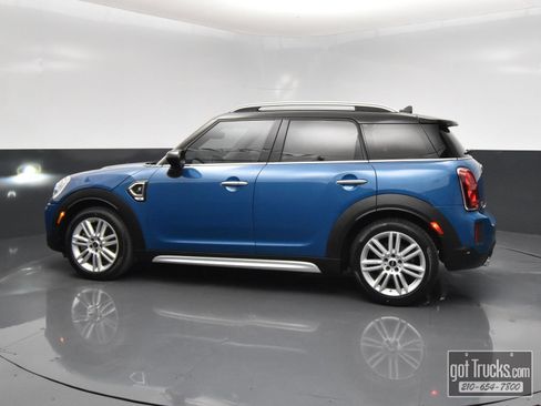 Used 2024 MINI Cooper Countryman S FWD image 3