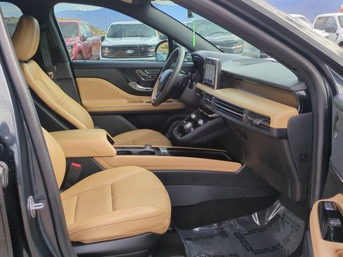 Used 2021 Lincoln Corsair Reserve w/ Equipment Group 201A image 30