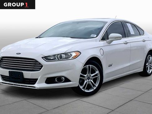 Used 2016 Ford Fusion Energi Titanium image 1