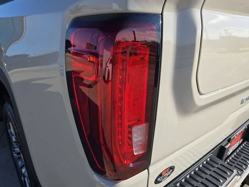 New 2026 GMC Sierra 1500 Denali Ultimate AWD/4WD image 33