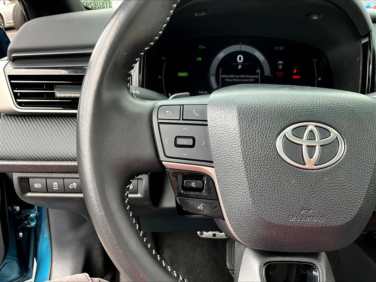 Used 2025 Toyota Camry SE w/ Multimedia Upgrade Package FWD image 11