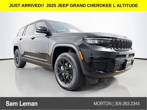 New 2025 Jeep Grand Cherokee L Altitude image 1