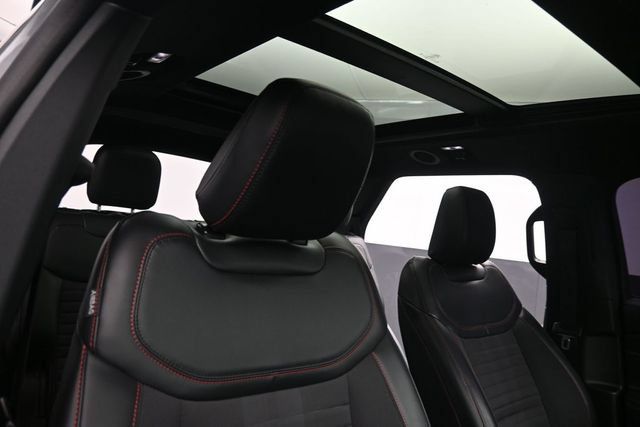 Certified 2025 Ford Explorer ST-Line AWD/4WD image 33