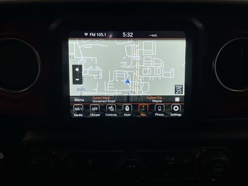 Used 2023 Jeep Wrangler Unlimited Rubicon 392 AWD/4WD image 22