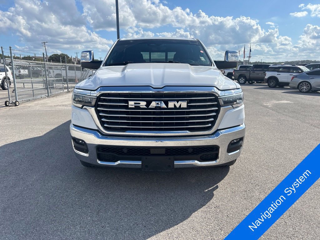 Used 2025 RAM 1500 Laramie AWD/4WD image 3