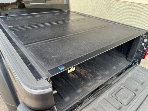 Used 2021 Jeep Gladiator Rubicon w/ Dual Top Group image 15