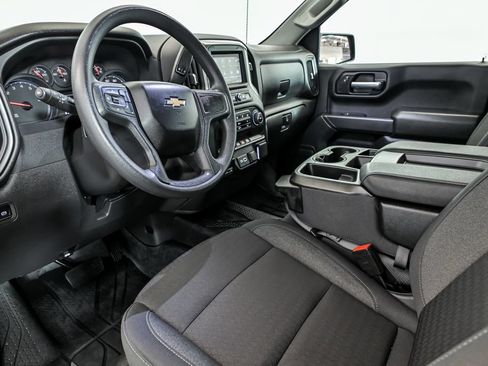 Certified 2025 Chevrolet Silverado 1500 Custom AWD/4WD image 11