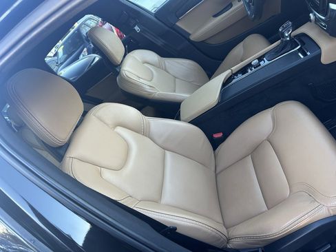 Used 2018 Volvo V90 T5 Cross Country w/ Convenience Package image 29