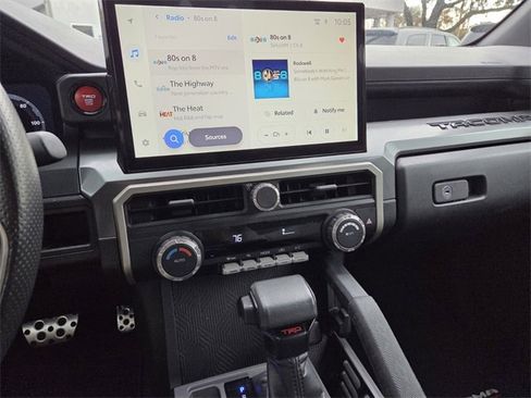 Used 2024 Toyota Tacoma TRD Sport image 31