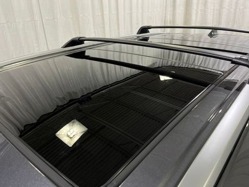Certified 2025 Toyota Highlander Platinum AWD/4WD image 26