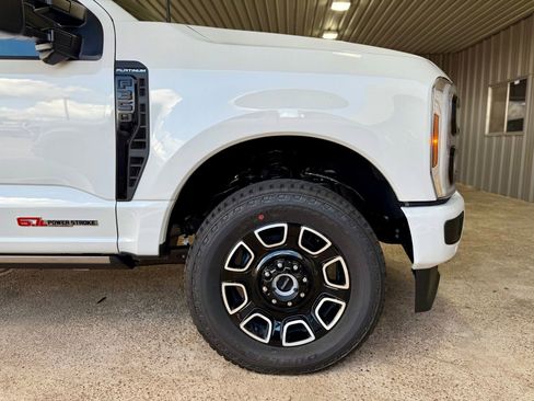 New 2026 Ford F350 Platinum image 3