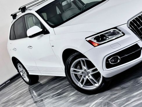 Used 2017 Audi Q5 3.0T Premium Plus w/ Technology Package AWD/4WD image 4
