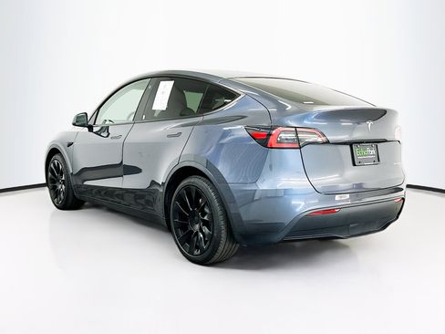 Used 2021 Tesla Model Y Long Range AWD/4WD image 5