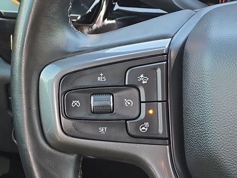 Used 2024 Chevrolet Silverado 2500 ZR2 w/ Technology Package image 22