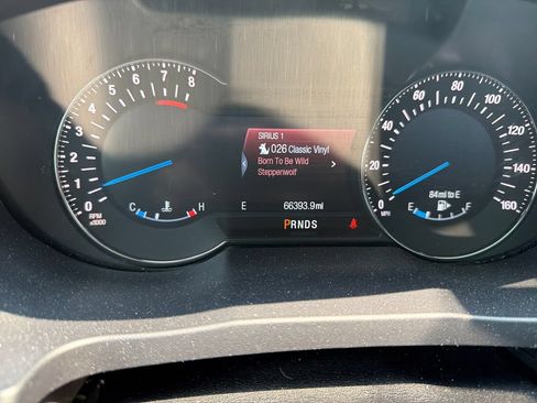 Used 2018 Ford Explorer Platinum AWD/4WD image 9