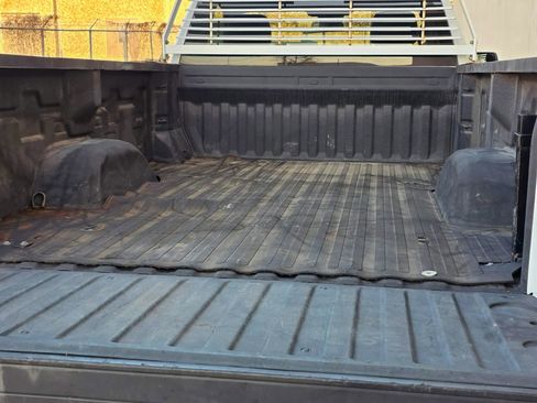 Used 2022 Chevrolet Silverado 1500 W/T w/ WT Value Package image 5