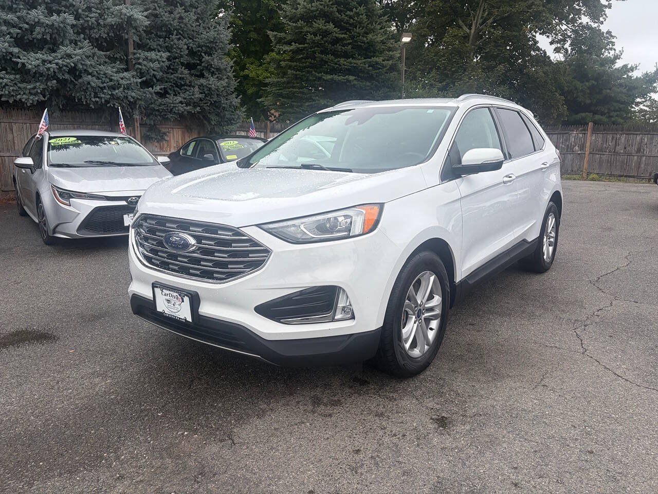 Used 2020 Ford Edge SEL w/ Cold Weather Package AWD/4WD image 2