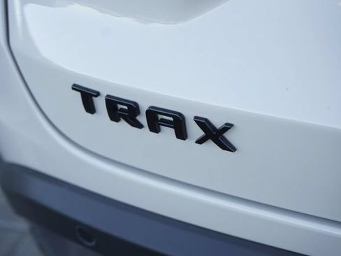 Used 2026 Chevrolet Trax RS w/ Sunroof Package FWD image 12