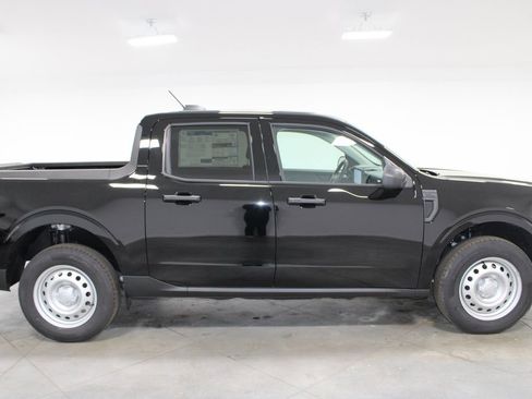 New 2026 Ford Maverick XL FWD image 11
