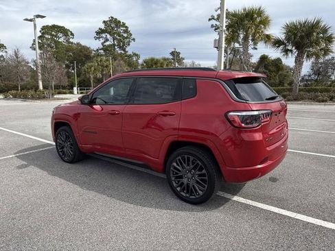 Used 2022 Jeep Compass Limited image 5