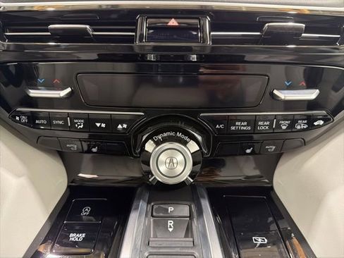 Certified 2023 Acura MDX SH-AWD w/ Technology Package image 40